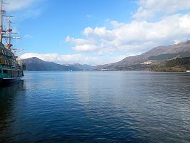 年末年始伊豆合宿 ～2012年初めての船は芦ノ湖にて海賊船～