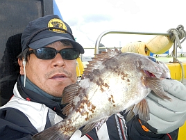 晴れたらあか～～ん。つり幸の午前メバルは煮付け1匹だけ