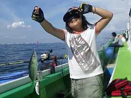 魚は仕掛けのテンションを維持して上から順に外していく