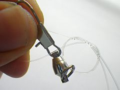 不器用だって強度抜群！　へた釣りオススメのサルカン結び