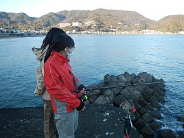 NW伊豆合宿　初日は堤防で釣りの感触を覚えてるか確認だ