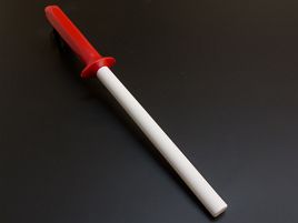 電圧不足で突然、電動リールの液晶が消える……対策は？