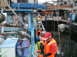 優しくないのよ東京湾の釣りの神様はっ!!　妻1号はアジ4匹