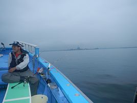 小サメの駆除に協力したら梅雨アナゴとタチウオもらえたよ