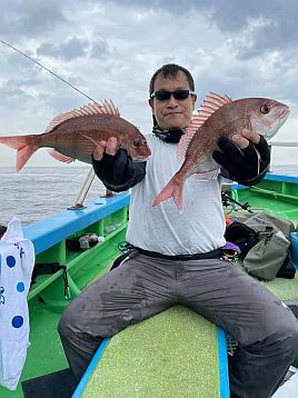 八景沖マダイは珍しく素直で3匹。久里浜ワラサとは断交だ