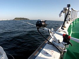 猿アジのポイントは深くても46m…電動か手巻きかで悩む