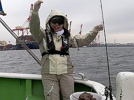 今週は妻と釣りデートで脂ぶりぶりベイブリアジを釣るよ