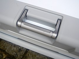 「アブソリュート32L」デカい重いで電車釣行には不向き？