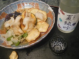 お気に入りの日本酒のあて。カサゴと季節の野菜の揚げだし