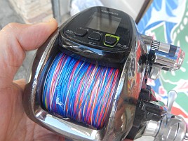竿を出す前からカツオに暗雲。PE6号300ｍがこんがらがる