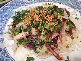 食感最高の釣り物カツオのお刺身＆たたきで魚信あった祝盃