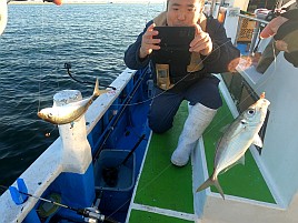 アジは吉、シロギス末吉、機械は大凶…そんな初釣りだった