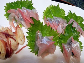 夏のカイワリは抜群!!　博多風ごまあじも期待以上の旨さで