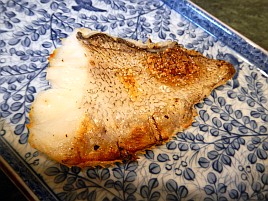 ヨロイイタチウオの酒蒸しはアマダイを超えてる気がするぞ