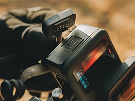 GoProの外部電源化と防水を両立するには「Contactoドア」