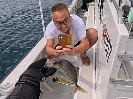 ウィリーにはほぼ塩対応で…25upお刺身カイワリでツ抜け