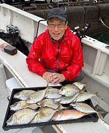 ウィリーにはほぼ塩対応で…25upお刺身カイワリでツ抜け
