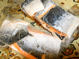 ポイント駆け込みで湖西市ふるさと納税の鮭皮をおかわり♪