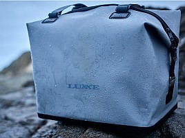 容量60Lで6000円ならがまかつの防水トートバッグいいかも