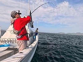 稲取沖アカムツチャレンジはチ～～～～～～～～～～～ン！