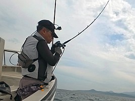 イサキ5匹とカイワリ4匹…初島沖なのになんか調子悪かった