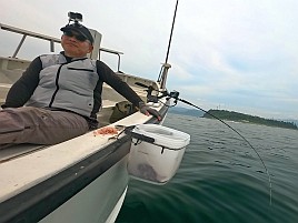 イサキ5匹とカイワリ4匹…初島沖なのになんか調子悪かった